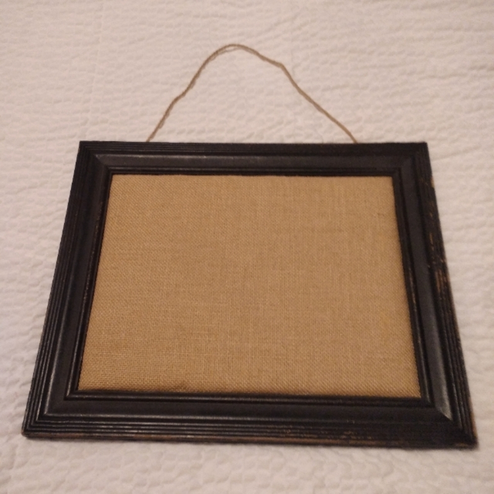 Sheffield Home Exclusive Design Wooden Pin Board Antique style 2 way hang option